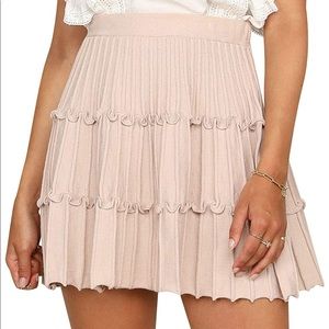 *SOLD* Baby Pink Ruffled,Knitted Mini Skirt S